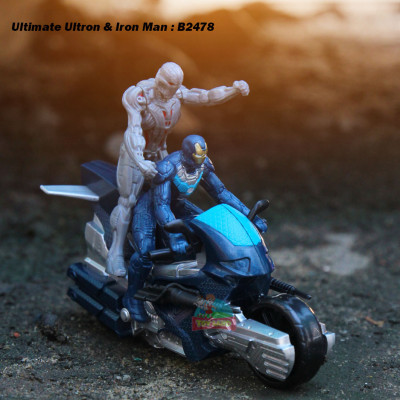 Ultimate Ultron & Iron Man : B2478